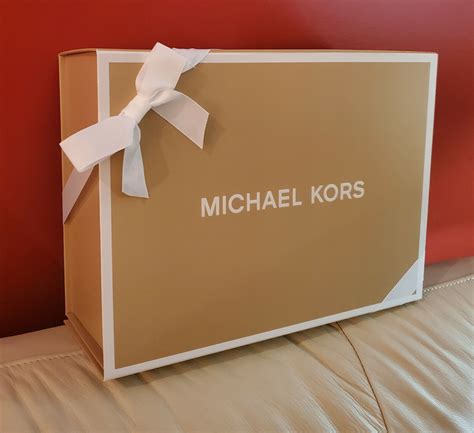 michael kors gift box amazon|Michael Kors empty gift box.